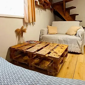  Apartment Welcome Guests