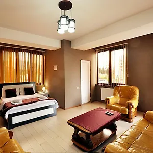 3* Otel Kavela